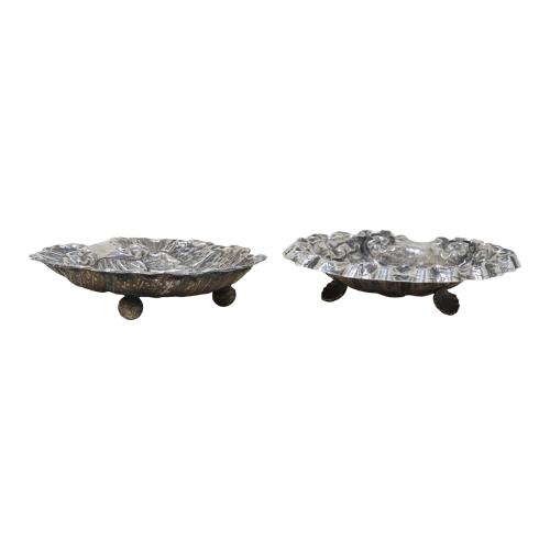 PAREJA DE CONCHAS DE PLATA DE MEDIADOS DE S. XX
