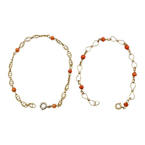DOS PULSERAS CON CORAL, AÑOS 70