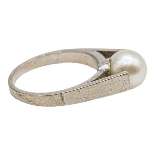 ANILLO CON PERLA