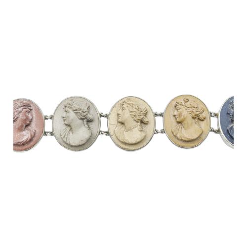 PULSERA ITALIANA CON CAMAFEOS DEL S.XIX