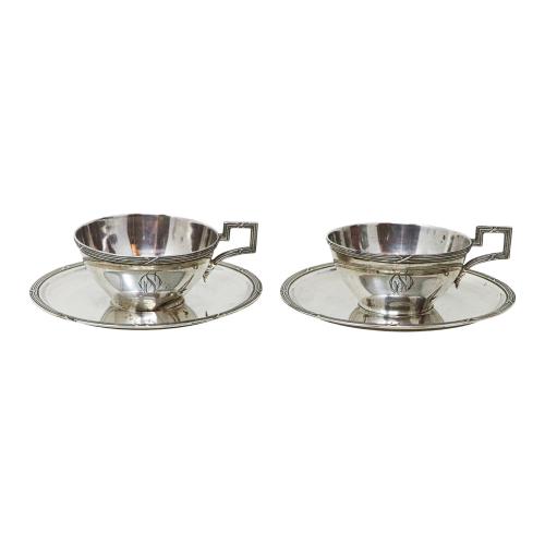 DOS TAZAS CON PLATO EN PLATA DEL PRIMER TERCIO S.XX