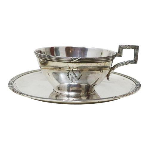DOS TAZAS CON PLATO EN PLATA DEL PRIMER TERCIO S.XX