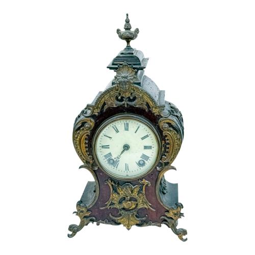 RELOJ CON PEANA DE ESTILO LUIS XV DEL ÚLTIMO CUARTO S. XIX