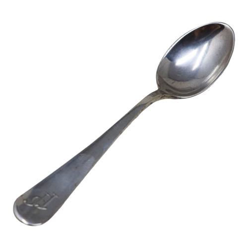 CONUNTO DE SEIS CUCHARITAS DE CAFÉ EN PLATA DE PPS. DEL S.XX