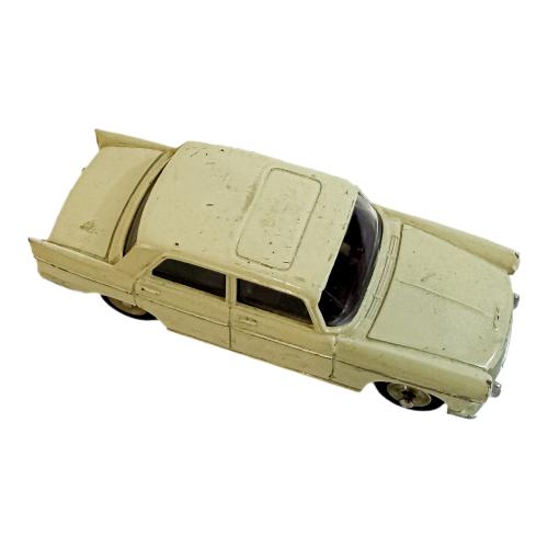 DOS COCHES DINKY TOYS DE LA CASA MECCANO. MEDIADOS S.XX
