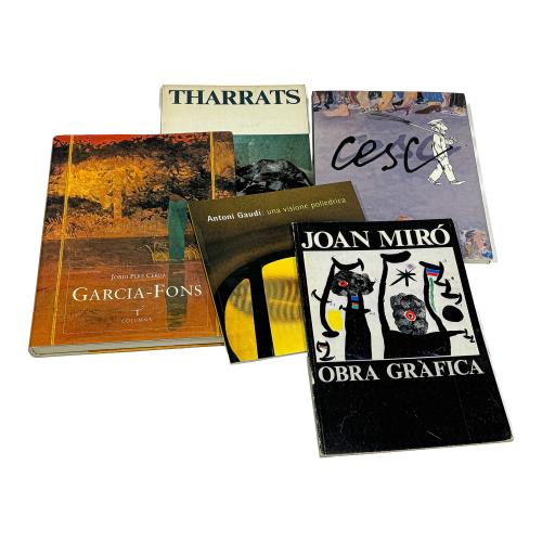 CONJUNTO DE LIBROS SOBRE ARTISTAS