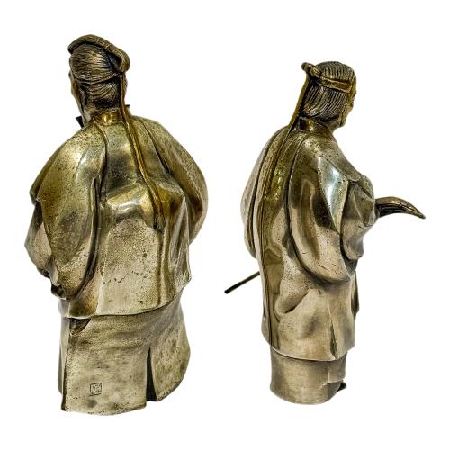 PAREJA DE FIGURAS JAPONESAS DE ÚLTIMO TERCIO S. XX