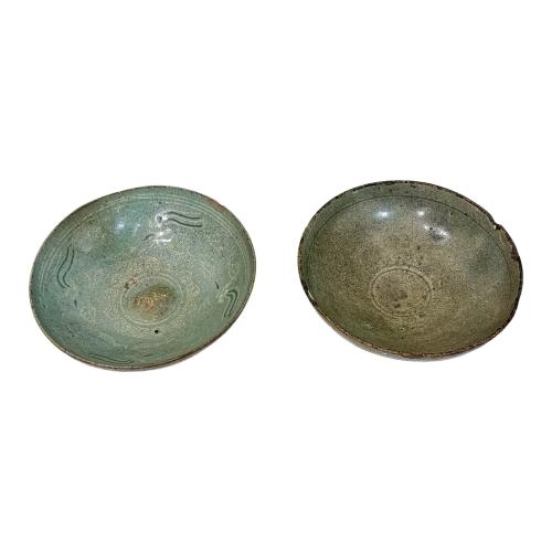 DOS BOLS DE CELADON COREANOS