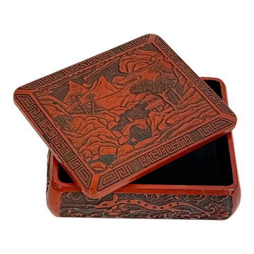 CAJA JAPONESA LACADA DE LA SEGUNDA MITAD DE SIGLO XX