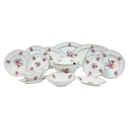VAJILLA EN PORCELANA DE LA SEGUNDA MITAD DEL S.XX