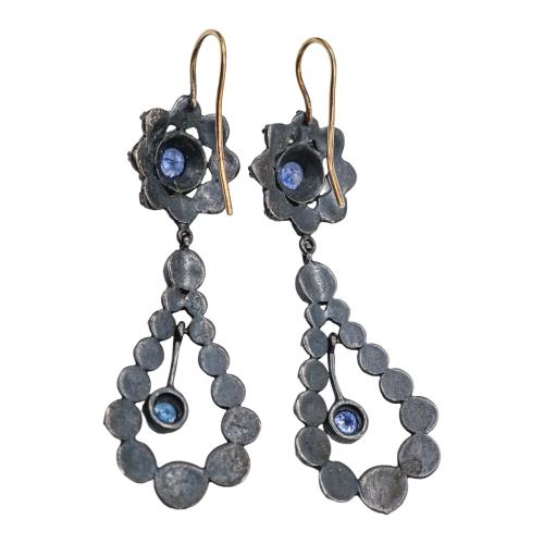 PENDIENTES LARGOS CON DIAMANTES Y ZAFIROS