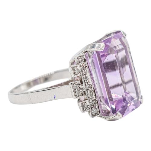 SORTIJA CON AMATISTA Y DIAMANTES