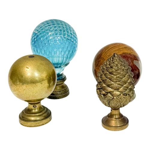 COLECCIÓN DE POMOS DE ESCALERA DE LA PRIMERA MITAD DEL S.XX