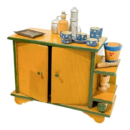 MUEBLES EN MINIATURA