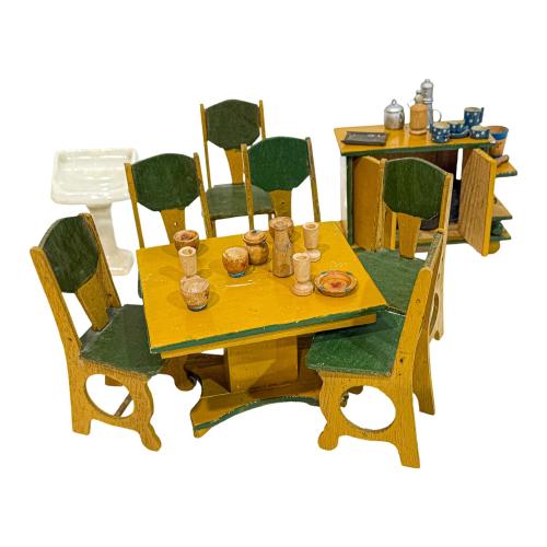 MUEBLES EN MINIATURA