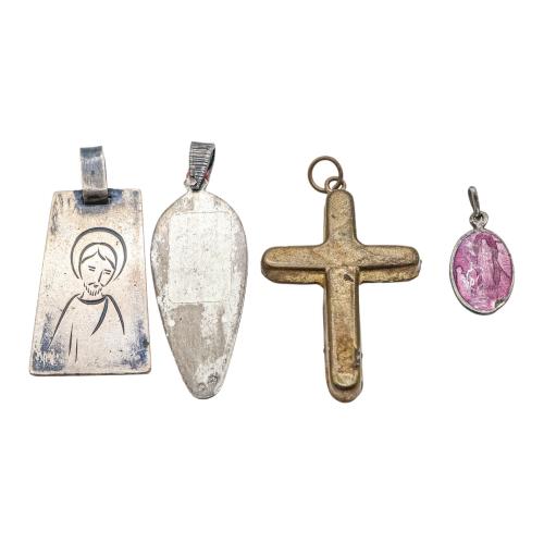 CRUZ Y MEDALLAS DEVOCIONALES
