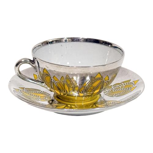 TAZA CON PLATO DE COLECCIÓN DE MEDIADOS DEL S.XX