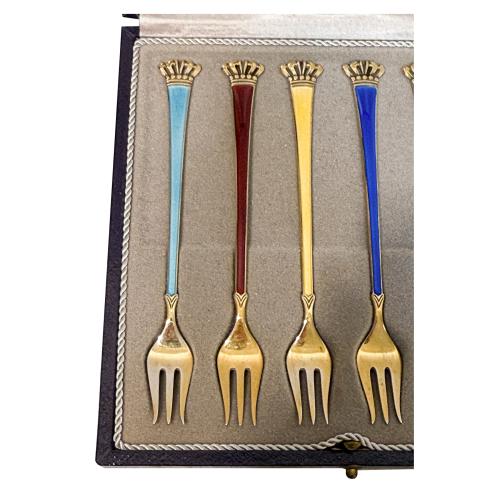 SERVICIO DE TENEDORES Y CUCHARAS EN PLATA MEDIADOS DEL S.XX
