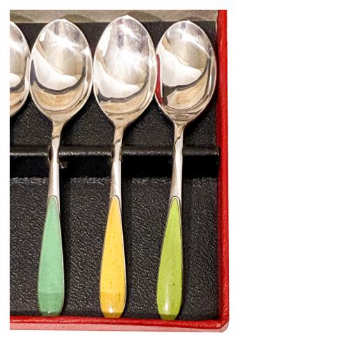 SERVICIO DE TENEDORES Y CUCHARAS EN PLATA MEDIADOS DEL S.XX