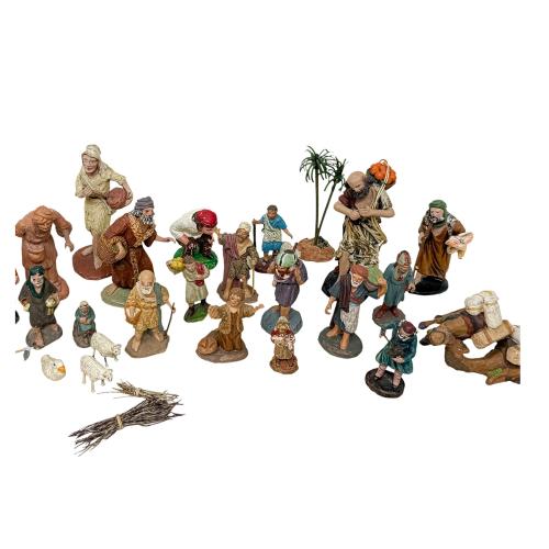 FIGURAS DE PESEBRE DE MEDIADOS DE SIGLO XX