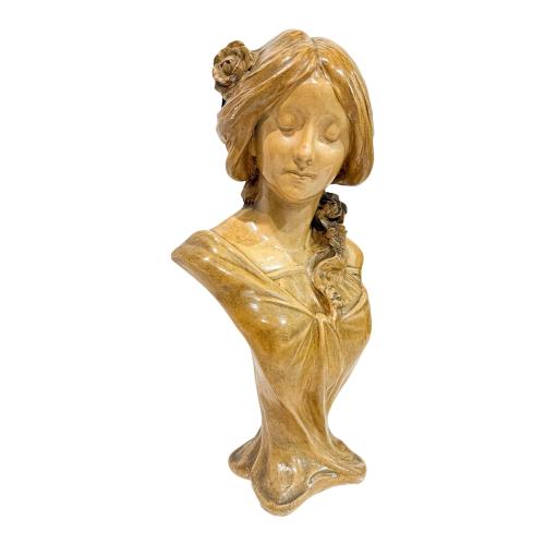 BUSTO MODERNISTA, DE LA PRIMERA MITAD DEL S.XX