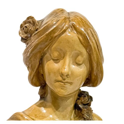 BUSTO MODERNISTA, DE LA PRIMERA MITAD DEL S.XX
