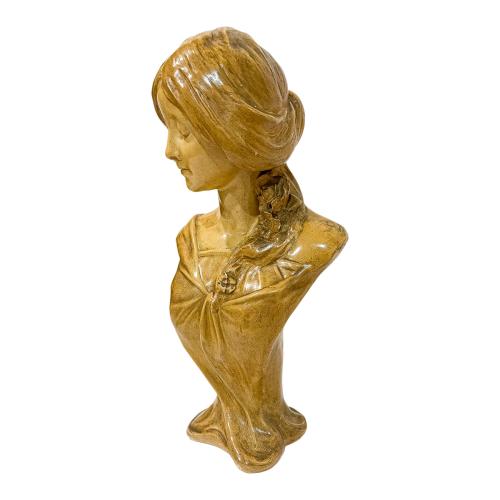 BUSTO MODERNISTA, DE LA PRIMERA MITAD DEL S.XX