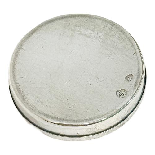 CONJUNTO DE PIEZAS EN PLATA DE MEDIADOS DEL S.XX