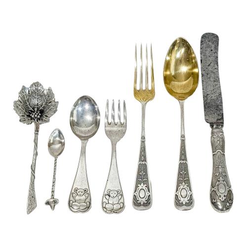 CONJUNTO DE CUBIERTOS EN PLATA