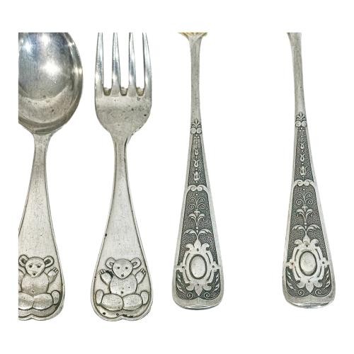 CONJUNTO DE CUBIERTOS EN PLATA