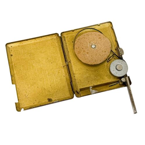 CÁMARA FOTOGRÁFICA VERASCOPE Y CONTADOR DE PPS. S.XX