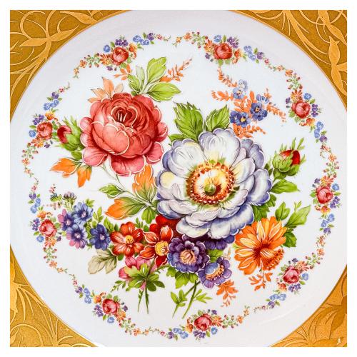 PAREJA DE PLATOS DE PORCELANA MEDIADOS SIGLO XX