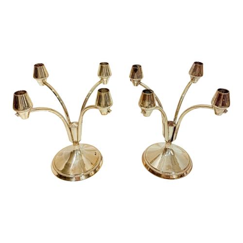 PAREJA DE CANDELABROS DE MEDIADOS DE SIGLO XX 
