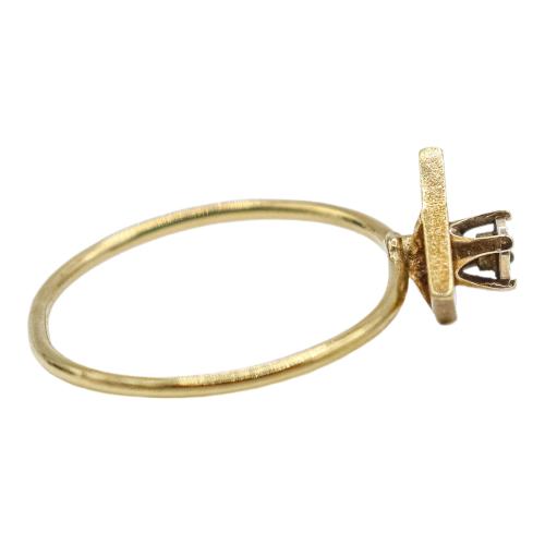ANILLO DE DISEÑO CON BRILLANTE