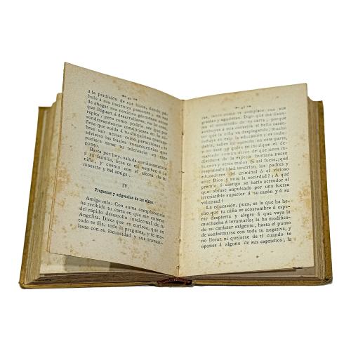 MANUAL DE LA JÓVEN ADOLESCENTE Ó UN LIBRO PARA MIS HIJAS