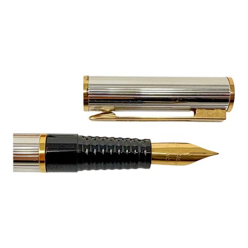 PLUMA ESTILOGRÁFICA WATERMAN