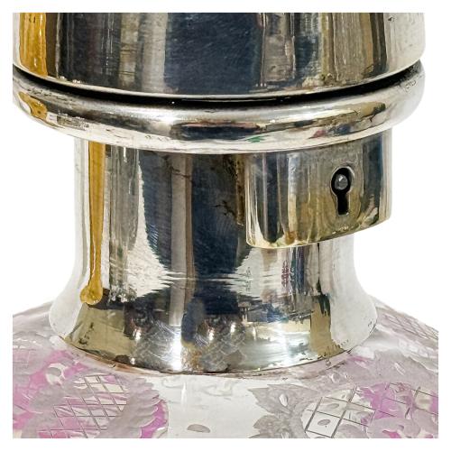 BOTELLA DE CRISTAL TALLADO DEL PRIMER TERCIO DE S. XX