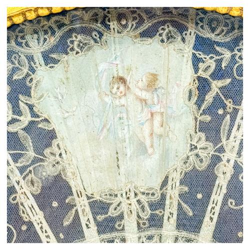 ABANICO CON ABANIQUERA DE PRINCIPIOS DEL S.XX