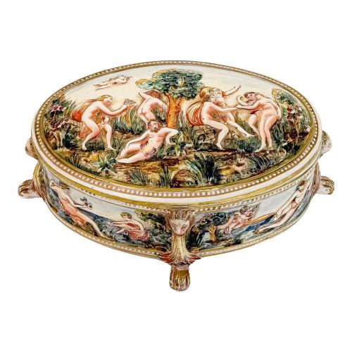 CAJA DE PORCELANA ITALIANA CAPODIMONTE