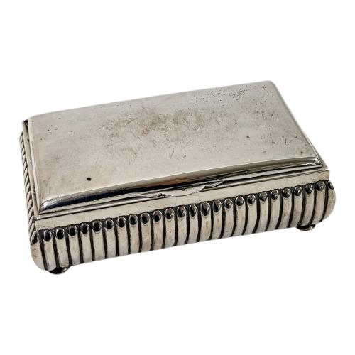 DOS TARROS Y CAJA CIGARRERA DE PLATA MEDIADOS S. XX