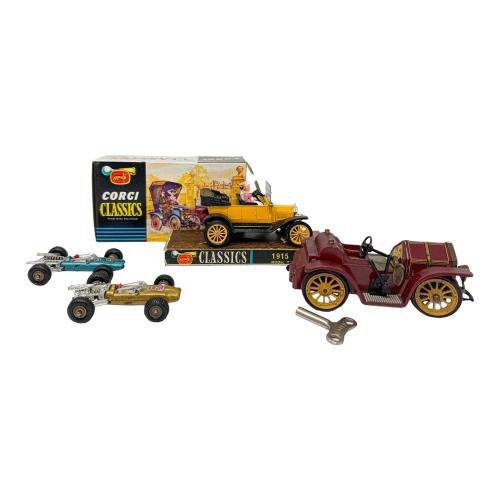 CONJUNTO DE COCHES DE JUGUETE