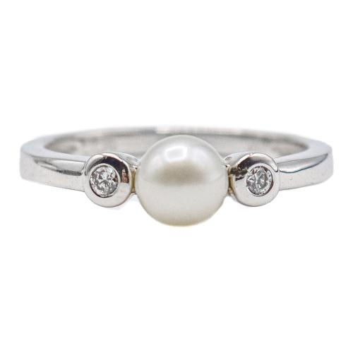 ANILLO CON PERLA Y BRILLANTES