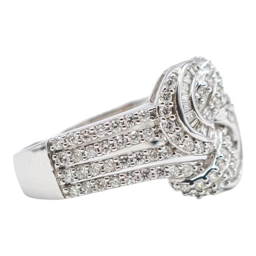 ANILLO CON DIAMANTES
