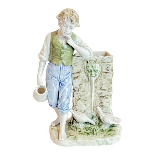 FIGURA EN PORCELANA DEL PRIMER TERCIO DEL SIGLO XX