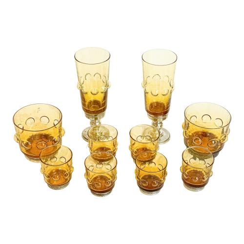 CONJUNTO DE VASOS EN CRISTAL COLOR ÁMBAR DE LOS AÑOS 70
