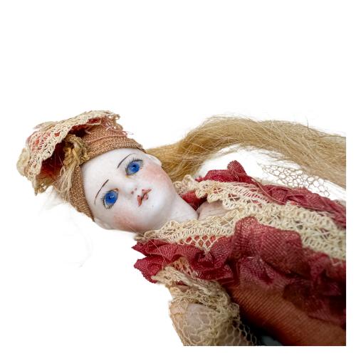 PEQUEÑA MUÑECA DE PORCELANA PRINCIPIOS DEL S.XX