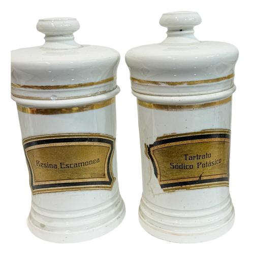 CONJUNTO DE TARROS DE FARMACIA DEL SIGLO XIX