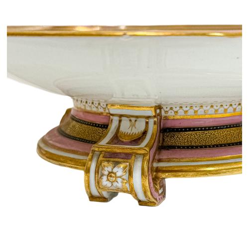CONJUNTO DE PIEZAS DE VAJILLA MINTON FINALES DEL SIGLO XIX
