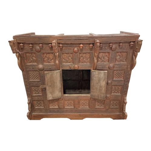 COFRE DAMCHIYA DE LA INDIA DEL  PRIMER CUARTO DEL SIGLO XX