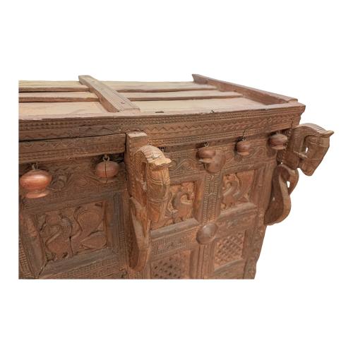 COFRE DAMCHIYA DE LA INDIA DEL  PRIMER CUARTO DEL SIGLO XX
